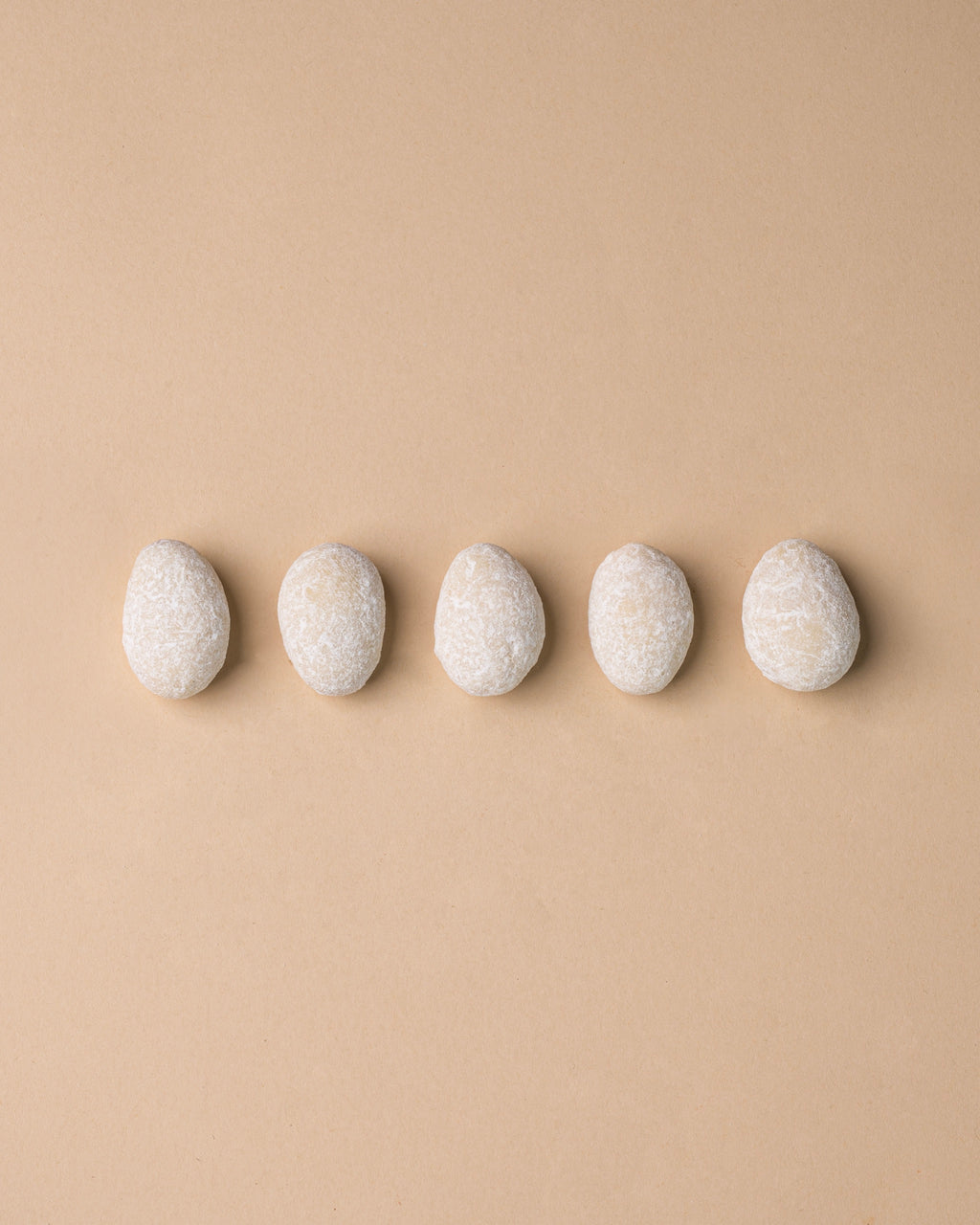 Glazed Almond White — top