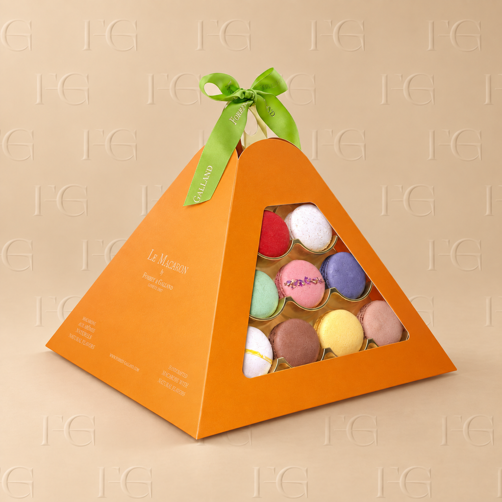 Forrey & Galland — 40-piece macaron pyramid, closed