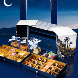 THE SIGNATURE CABINET BOX