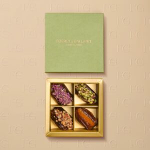 The Classic Dates Edition 4 pieces
