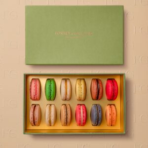 The Parisian Macaron Edition 12 pieces